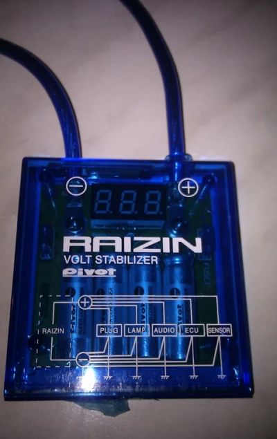 Лот: 3608686. Фото: 1. Pivot raizin volt stabilizer... Электроприборы для автомобиля