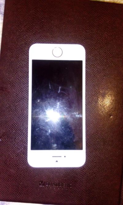Лот: 6383587. Фото: 1. дисплейный модуль iphone 5s white. Дисплеи, дисплейные модули, тачскрины