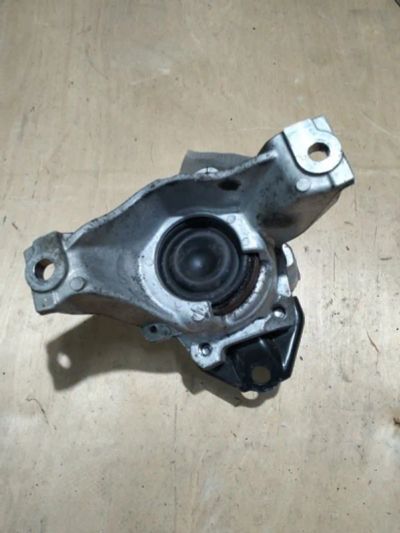 Лот: 21403094. Фото: 1. подушка двигателя Honda CR-V RE4. Двигатель и элементы двигателя