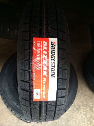 Лот: 7767467. Фото: 1. 195/65/15 "Bridgestone Blizzak... Шины