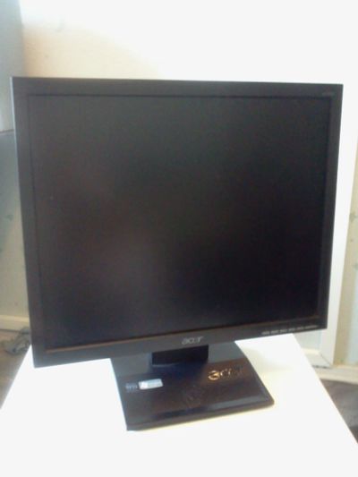 Лот: 7290799. Фото: 1. Монитор ЖК Acer V173 17" Диагональ. ЖК-мониторы