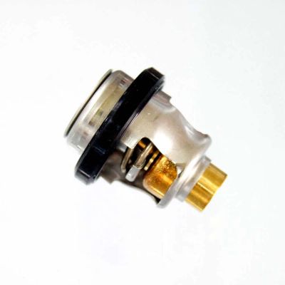 Лот: 21364396. Фото: 1. Термостат 60° Suzuki DT9.9-DT40... Запчасти для лодок, катеров, лодочных моторов