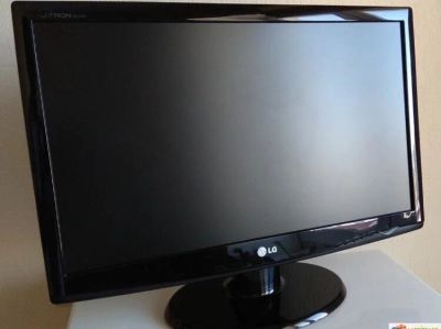 Лот: 16738719. Фото: 1. Монитор LG 23" Flatron W2343S. ЖК-мониторы