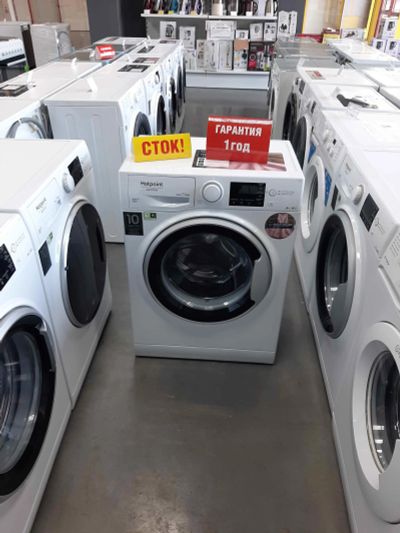 Лот: 14465505. Фото: 1. Стиральная машина hotpoint-ariston... Стиральные машины