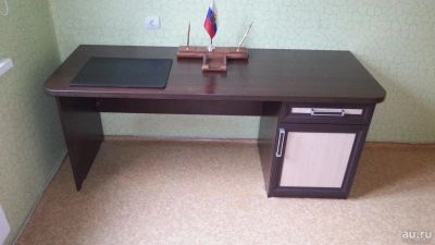 Лот: 8906918. Фото: 1. Стол руководителя* Стол письменный... Компьютерные и письменные столы