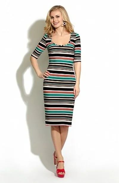 Лот: 18127277. Фото: 1. Платье-футляр Donna Saggia, р... Платья