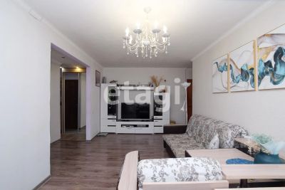 Лот: 25289984. Фото: 1. 3-комн. квартира , Красноярск... Квартиры, студии