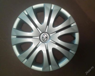 Лот: 92502. Фото: 1. Колпаки Toyota оригинал (R16). Шины
