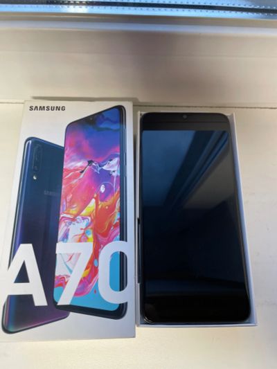 Лот: 19857122. Фото: 1. Samsung Galaxy A70 128gb. Смартфоны