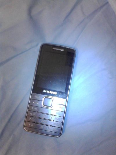 Лот: 3386729. Фото: 1. Сотовый телефон Samsung S5610. Кнопочные мобильные телефоны