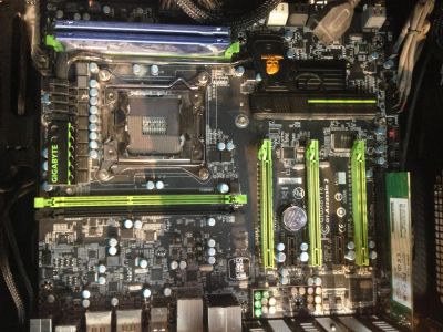 Лот: 5082947. Фото: 1. Материнская плата Gigabyte G1... Материнские платы