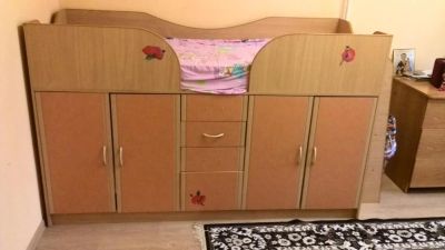 Лот: 4355989. Фото: 1. Кровать детская со встроенным... Детские кровати и кроватки