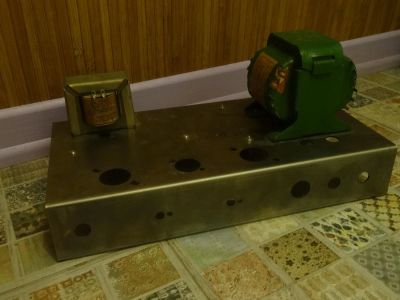 Лот: 9534382. Фото: 1. Fender Champ 5F1 / Шасси и трансы... Гитарные эффекты и комбоусилители