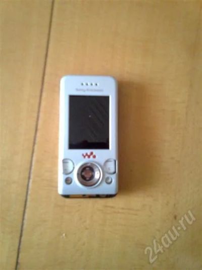 Лот: 337321. Фото: 1. SonyEricsson W580i. Кнопочные мобильные телефоны