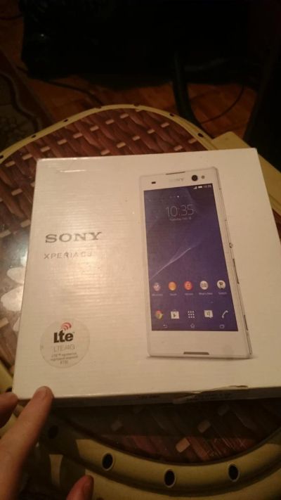 Лот: 7092154. Фото: 1. Коробка от Sony xperia c3. Смартфоны