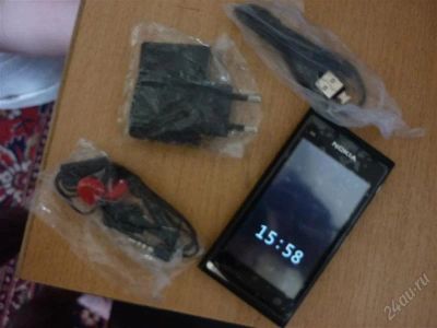 Лот: 1908373. Фото: 1. NOKIA N9 с рубля. Кнопочные мобильные телефоны