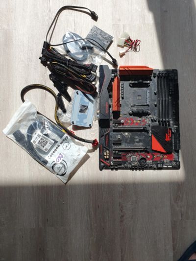 Лот: 25620484. Фото: 1. Asrock. Материнские платы