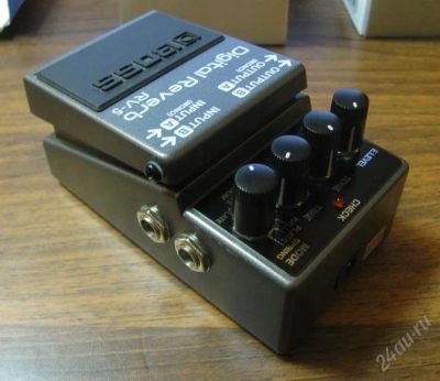 Лот: 2632855. Фото: 1. BOSS RV-5. Гитарные эффекты и комбоусилители