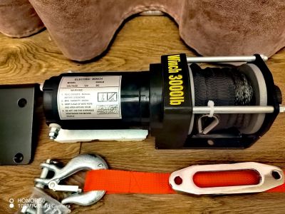 Лот: 19630440. Фото: 1. Лебедка 12в Electric Winch от... Лебедки, тали