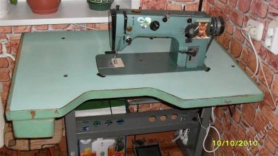 Лот: 2677109. Фото: 1. Промышленная швейная машинка... Швейная, вязальная
