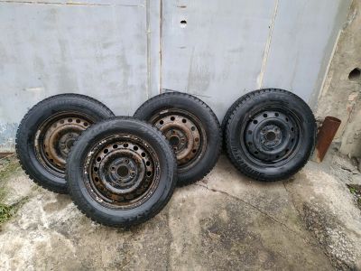 Лот: 16609510. Фото: 1. Bridgestone ice cruiser 5000 195... Шины на дисках