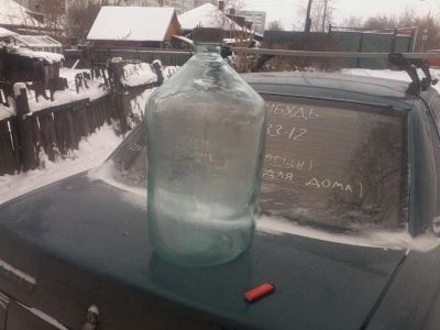 Лот: 8590105. Фото: 1. чистый целенький бутыль 20 л... Предметы интерьера и быта