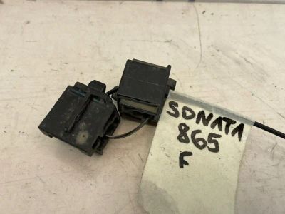 Лот: 24809651. Фото: 1. кронштейн фары Hyundai Sonata... Двигатель и элементы двигателя