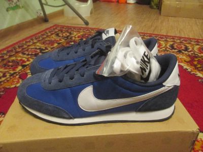 Лот: 6573629. Фото: 1. Кроссовки Nike. Кеды, кроссовки, слипоны