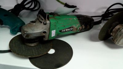 Лот: 6457566. Фото: 1. Углошлифовальная машина Hitachi... Электроинструмент