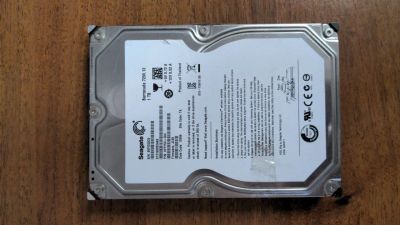 Лот: 25711081. Фото: 1. Жесткий диск 3.5" Seagate Desktop... Жёсткие диски (HDD)