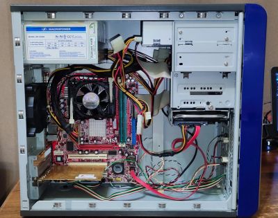 Лот: 19053075. Фото: 1. Системный блок Pentium 4 2.8Ghz... Компьютеры в сборе