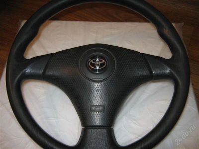 Лот: 1915754. Фото: 1. Руль + подушка безопасности Toyota... Салон