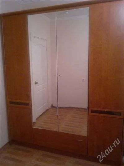 Лот: 2153697. Фото: 1. Шкаф распашной для спальни. Шкафы, шкафы-купе