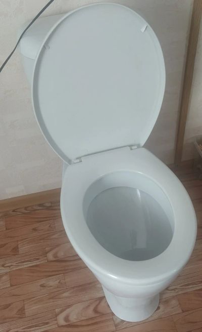 Лот: 16412319. Фото: 1. Унитаз. Унитазы, биде