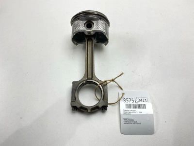 Лот: 22182627. Фото: 1. Поршень с шатуном Mazda Mazda... Двигатель и элементы двигателя