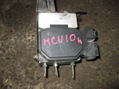 Лот: 20895664. Фото: 1. Блок abs Toyota Harrier MCU10W... Двигатель и элементы двигателя