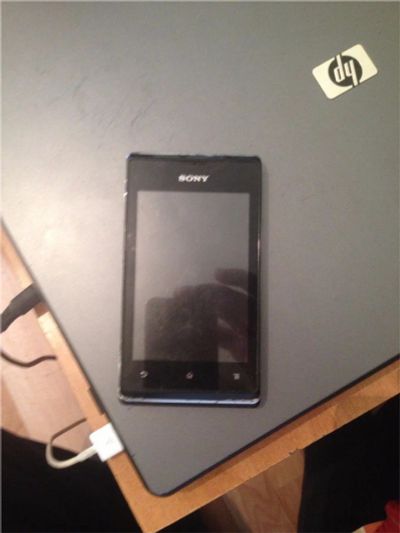 Лот: 8876213. Фото: 1. Sony Xperia E. Кнопочные мобильные телефоны