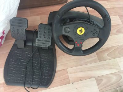 Лот: 25208372. Фото: 1. Игровой руль Thrustmaster Ferrari... Рули, джойстики