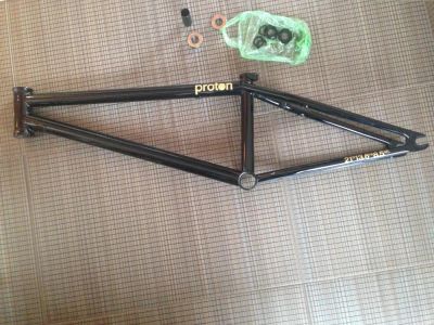 Лот: 5420456. Фото: 1. Продам раму для bmx с комплита... Запчасти