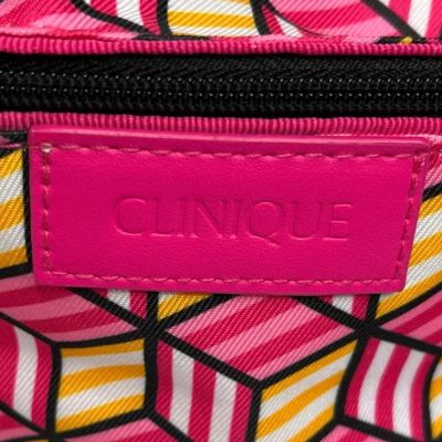 Лот: 25590340. Фото: 1. Clinique косметичка. Другое (аксессуары)