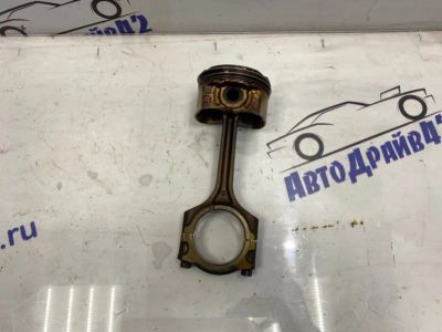 Лот: 21714311. Фото: 1. поршень с шатуном Mazda axela... Двигатель и элементы двигателя