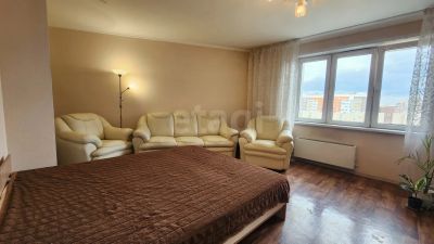 Лот: 25712063. Фото: 1. 3-комн. квартира , Красноярск... Квартиры, студии