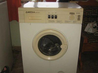 Лот: 5981691. Фото: 1. Стиральная машина Вятка. Стиральные машины