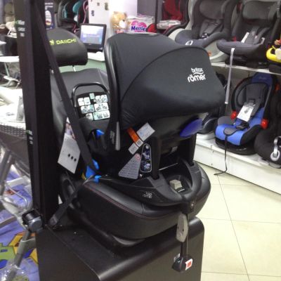 Лот: 13464692. Фото: 1. Автокресло Britax Roemer BABYsafe... Детские автокресла