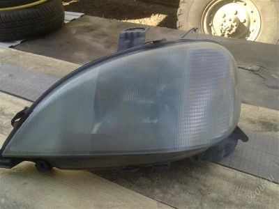 Лот: 2084755. Фото: 1. Фара Mercedes ML 320. Оптика и освещение