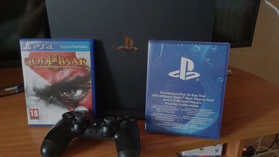 Лот: 15312386. Фото: 1. PlayStation 4 pro. Консоли