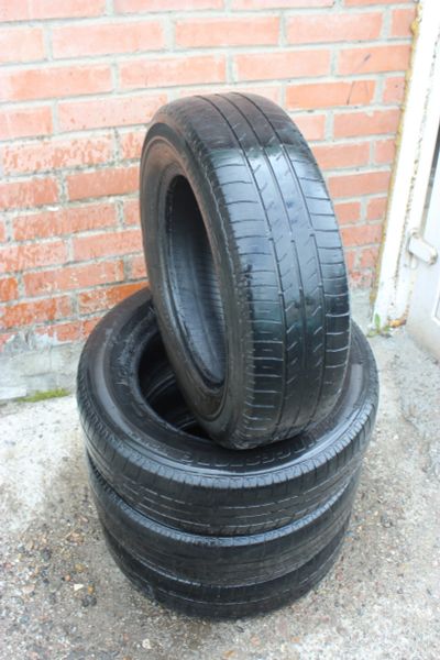 Лот: 25378614. Фото: 1. Шины летние Bridgestone B250 185... Шины