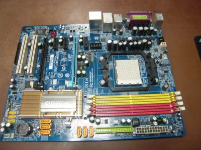 Лот: 14405923. Фото: 1. Материнская плата AM2 Gigabyte... Материнские платы