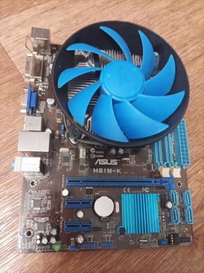 Лот: 21137368. Фото: 1. Материнская плата ASUS H61M-K... Материнские платы
