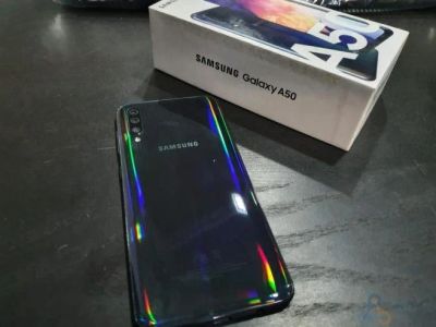 Лот: 17423642. Фото: 1. Samsung galaxy a50 6/128. Смартфоны